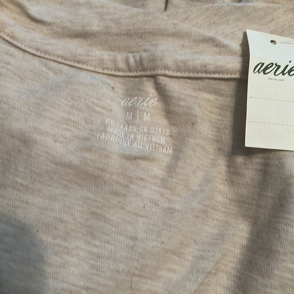 Aerie Size M 100% Cotton T-Shirt Beige Short Sleeves  Machine Wash Cold, Dry Low - Picture 11 of 11